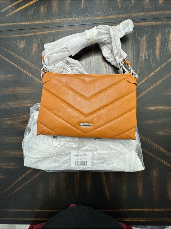 Rebecca Minkoff Handbags - Rebecca Minkoff Tan Quilted Chevron Crossbody Bag
